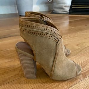Women’s 5.5 ankle booties dolce by mojo moxy